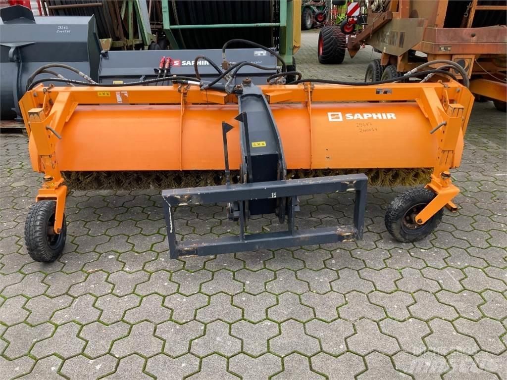 Saphir SKM 30 Strojevi za metenje