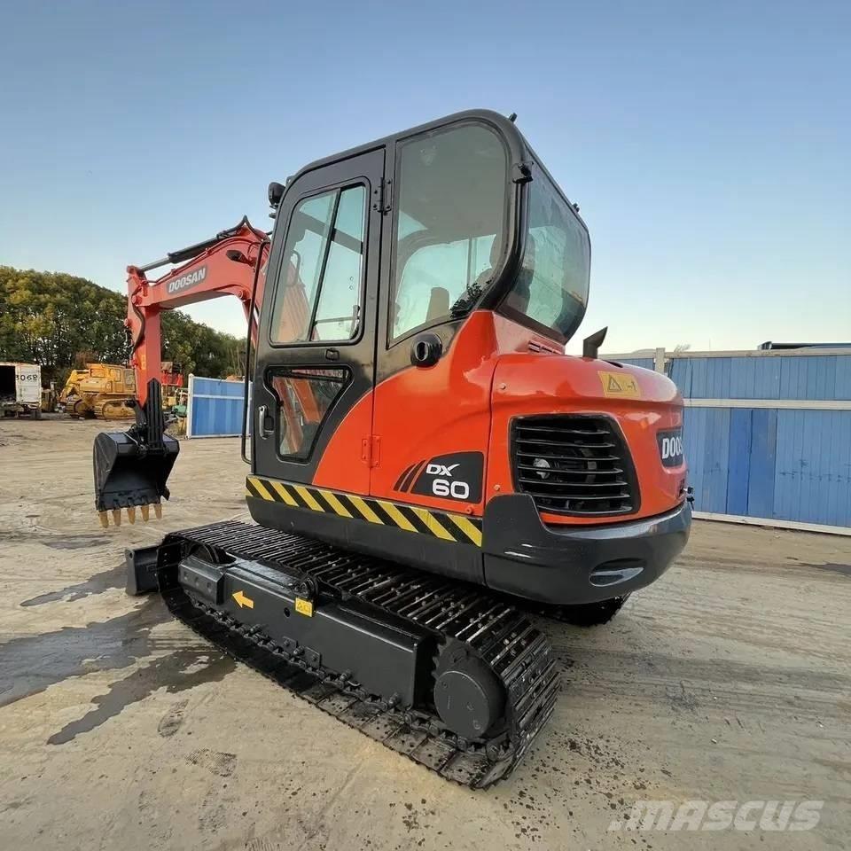 Doosan DX60-9C Mini bageri <7t