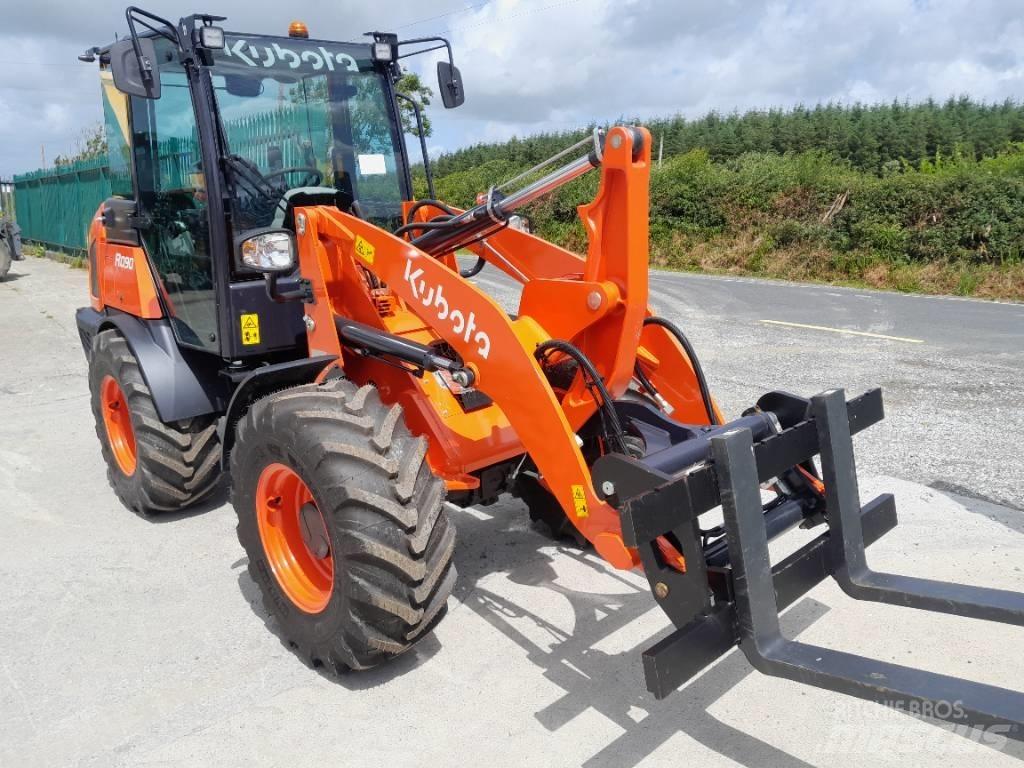 Kubota R 090 Teleskopski viličari