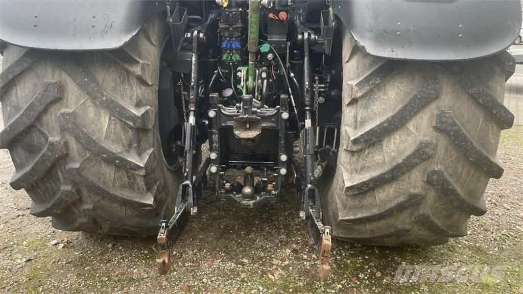 John Deere 6195R Traktori