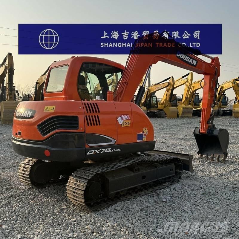 Doosan DX 75 Midi bageri 7t – 12t
