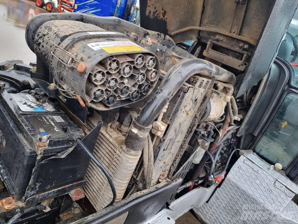 LS Mtron Plus 100 Traktori