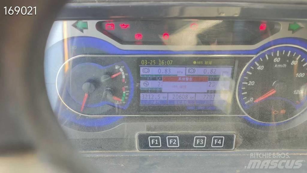 Sany stc200t5 Rabljene dizalice za težak teren