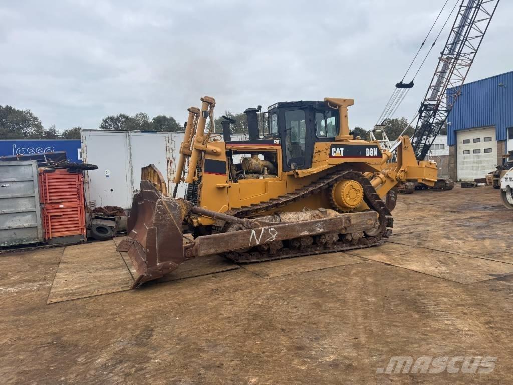 CAT D 8 N Buldožeri gusjeničari
