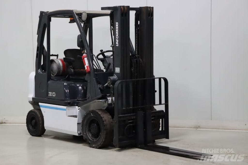 Nissan U1D2A20LQ Plinski viličari