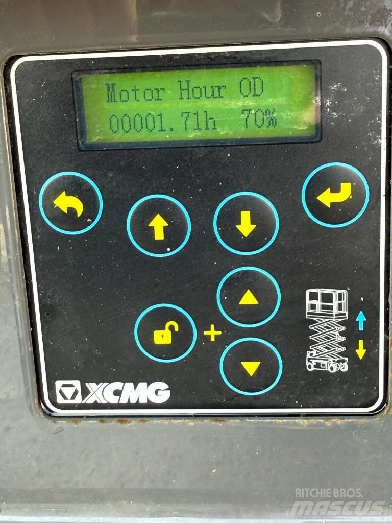 XCMG XG 0807 AC Škaraste platforme