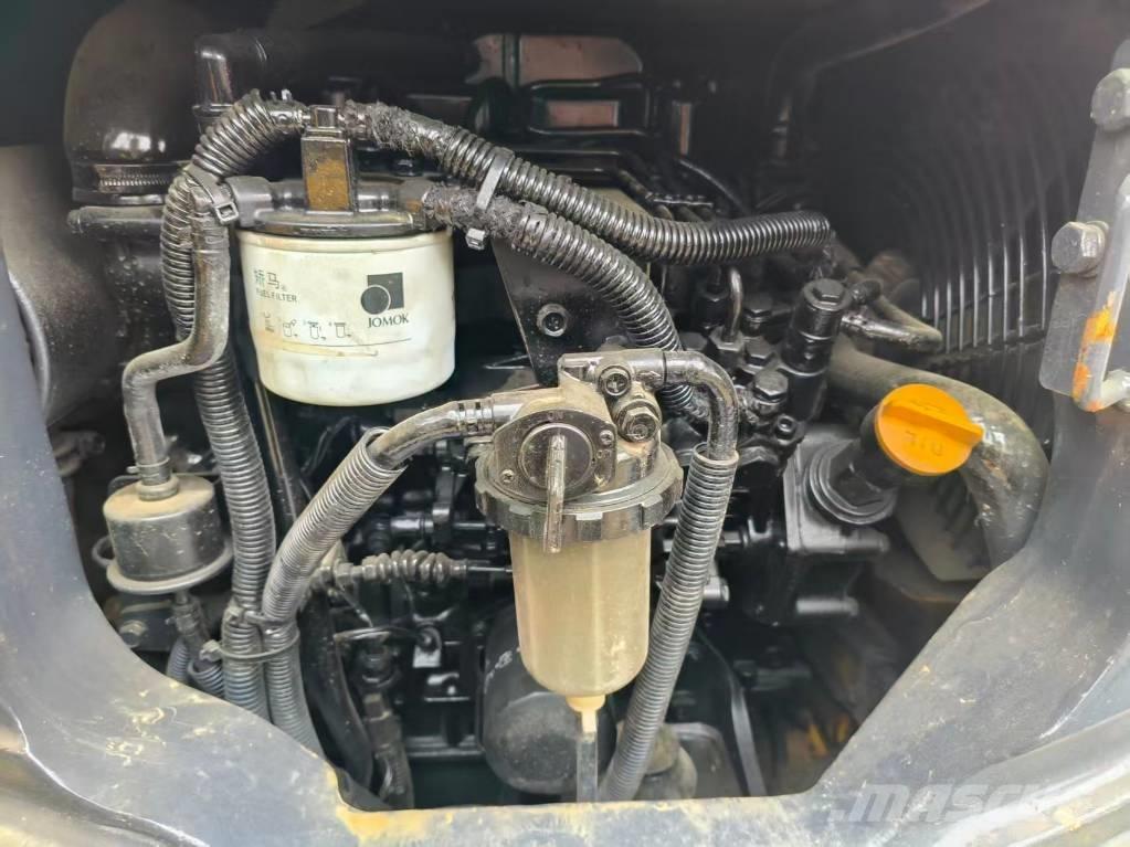 Komatsu PC 35 MR Mini bageri <7t