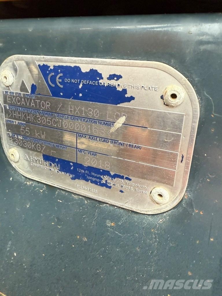 Hyundai HX 130 LCR Bageri gusjeničari