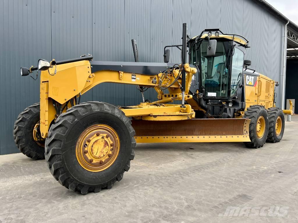 CAT 140M2 AWD Grejderi