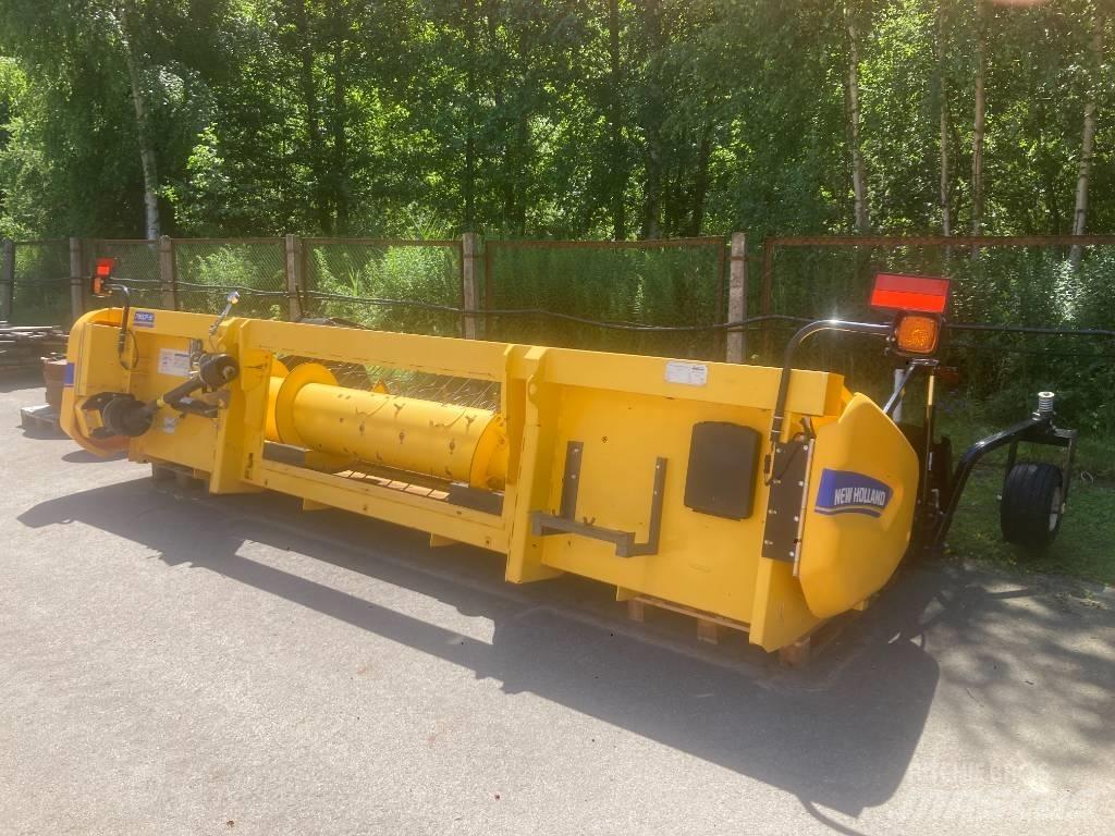 New Holland 790 CP Kombajni