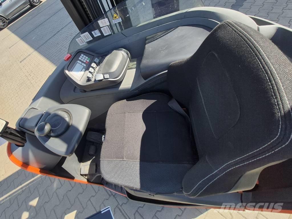 Toyota RRE160H Viličari sa pomičnim stupom