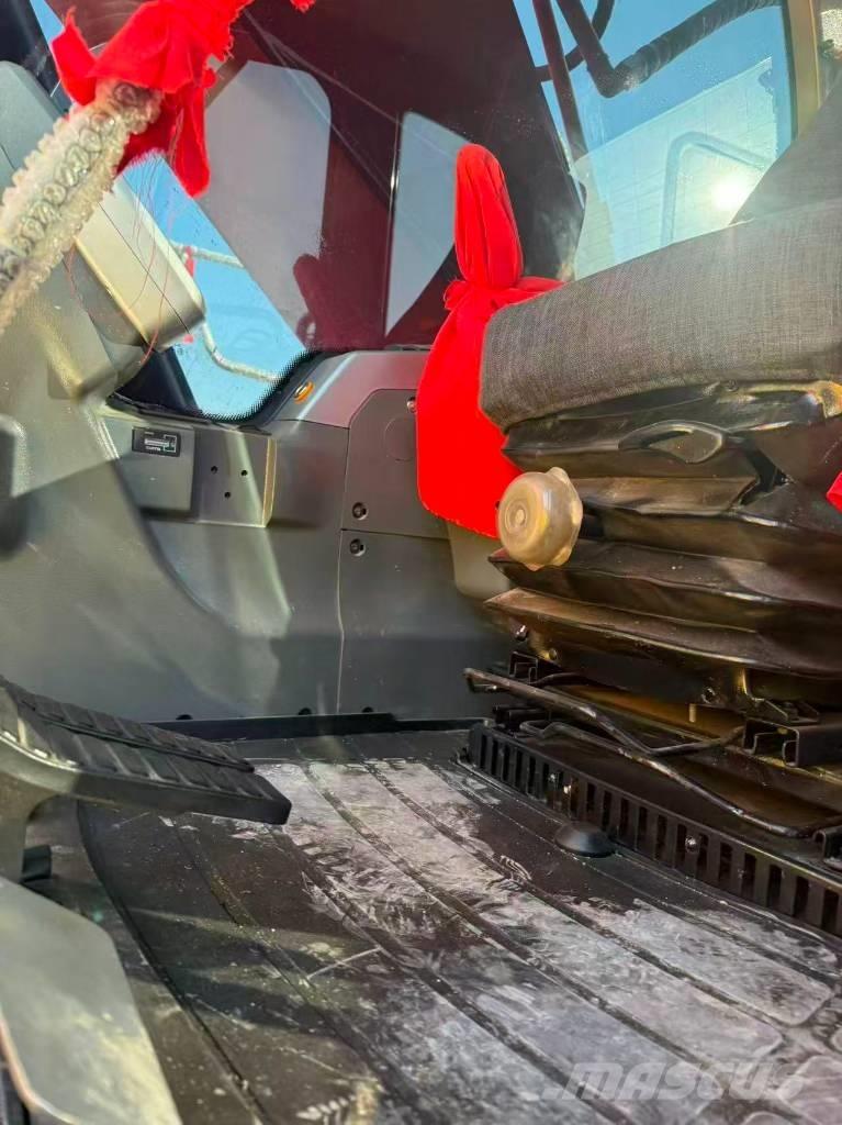 Doosan DX345LC-9C Bageri gusjeničari