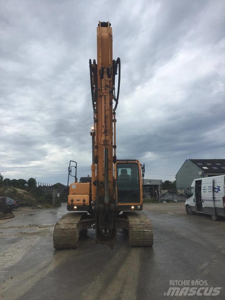 Hyundai Robex 220 LC Bageri gusjeničari