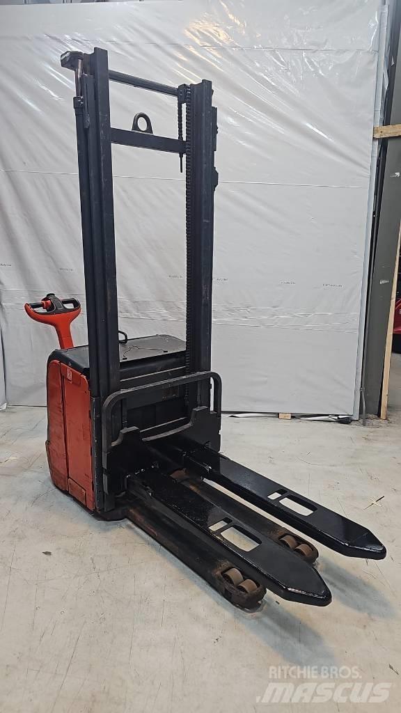 Linde L14 Ručni električni viličar
