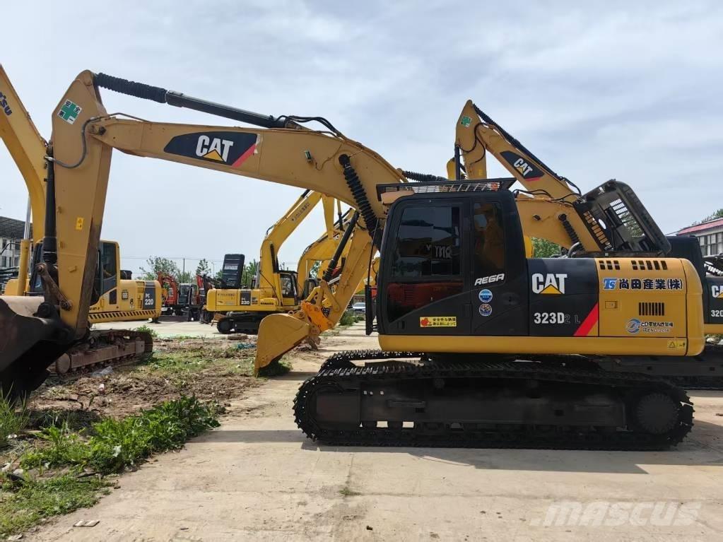 CAT 323 D Bageri gusjeničari