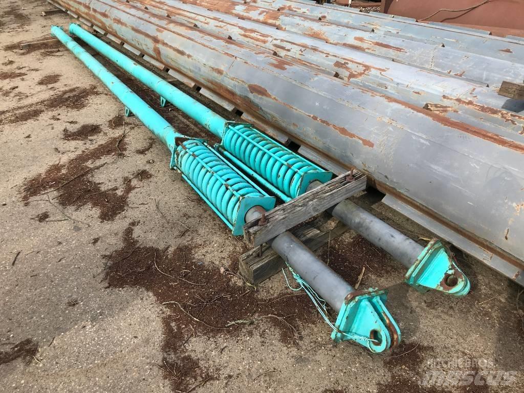 Kobelco CKE1350 Oprema i dijelovi za kranove