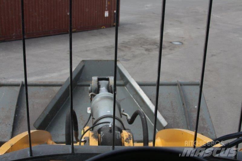 Liebherr L 576 Utovarivači na kotačima