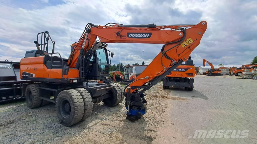 Doosan DX140W-5 Bageri na kotačima