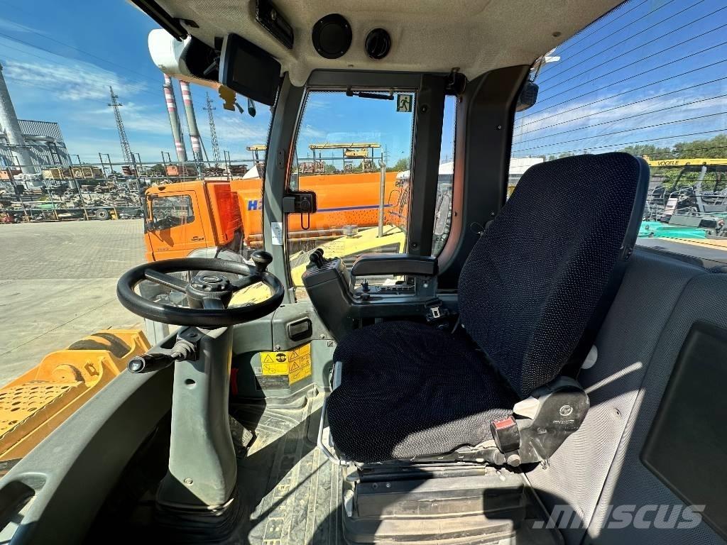 Liebherr L 550 Utovarivači na kotačima
