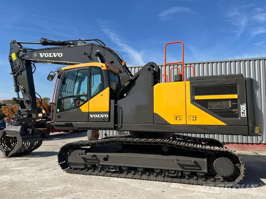 Volvo EC 250 EL Bageri gusjeničari