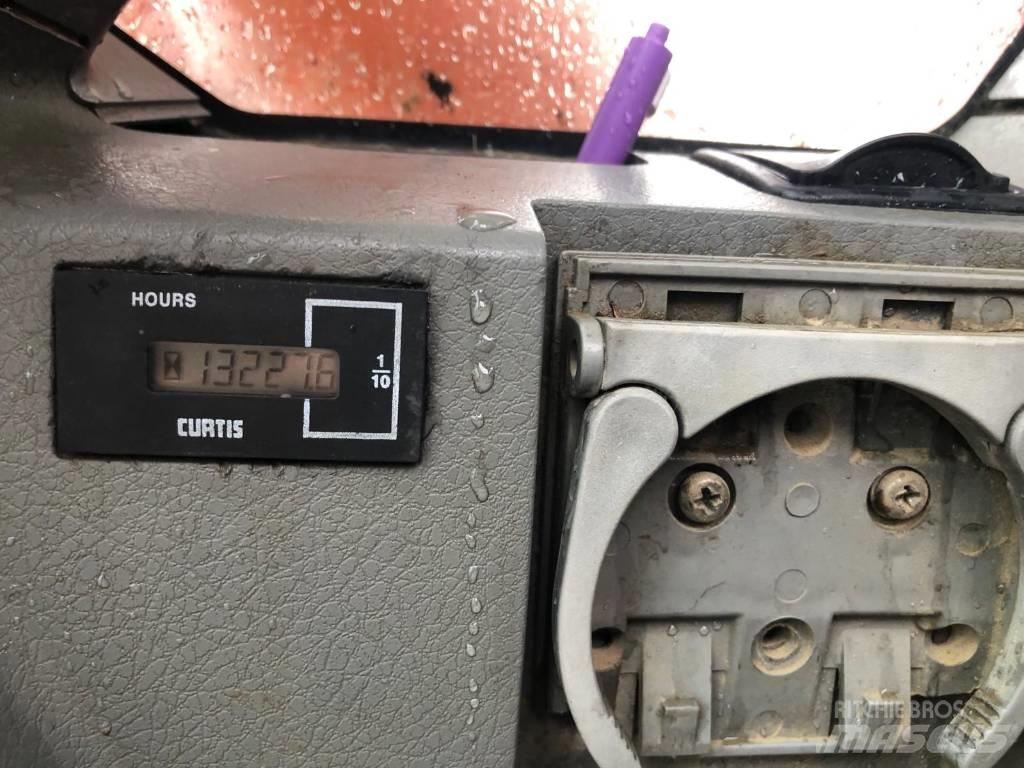 Doosan DX 340 LC Bageri gusjeničari