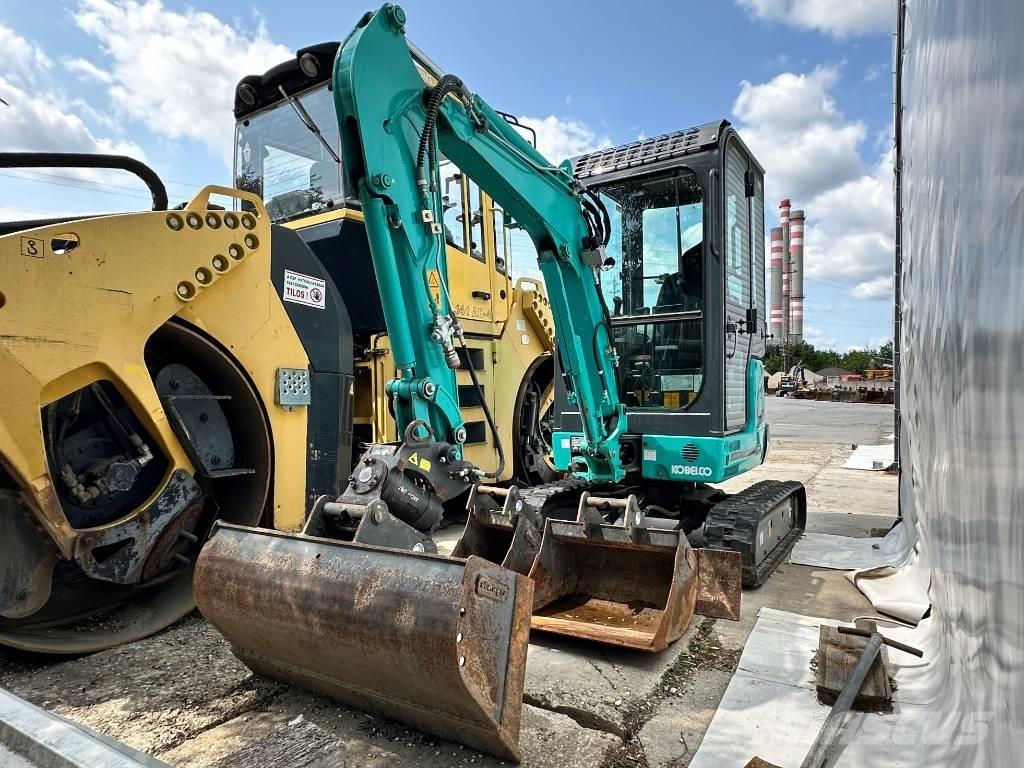 Kobelco SK17SR-3E Mini bageri <7t