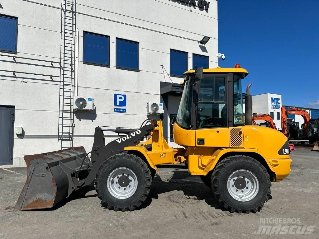 Volvo L 30 B Utovarivači na kotačima