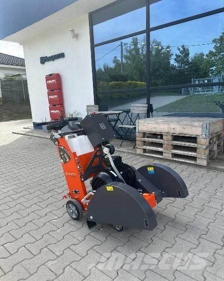 Husqvarna FS500E Građevinarstvo – ostalo