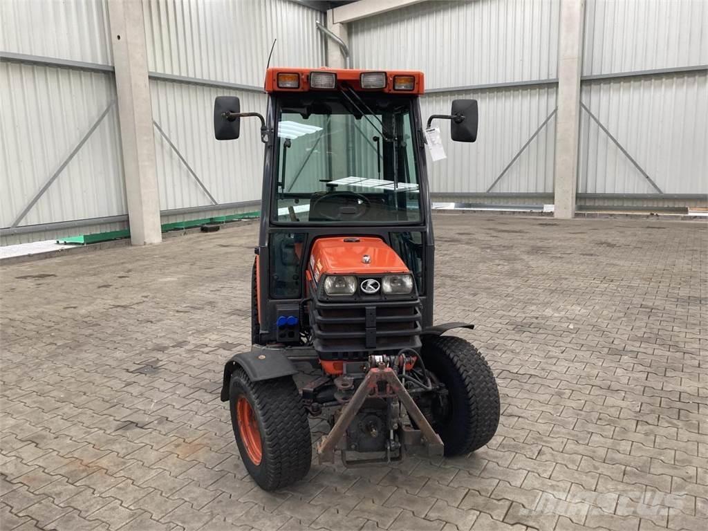 Kubota B2110 Kompaktni (mali) traktori