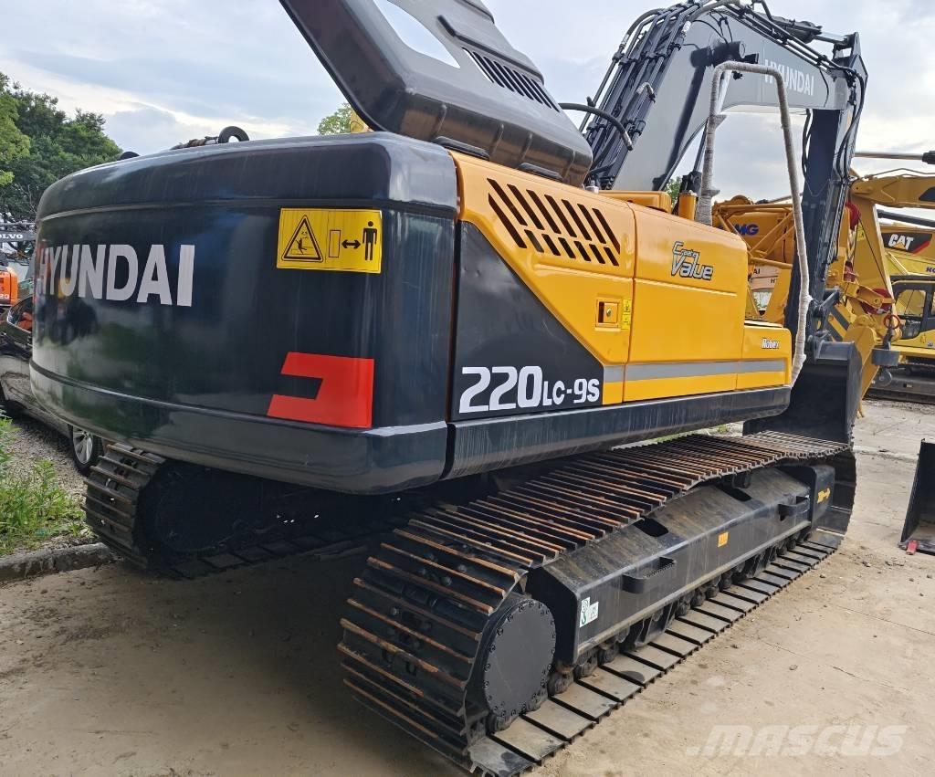 Hyundai R220LC-9S Bageri gusjeničari