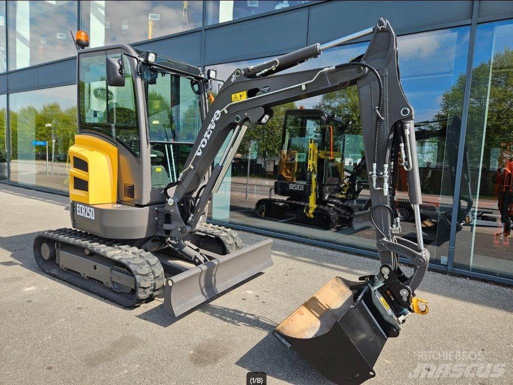 Volvo ECR 25 Mini bageri <7t