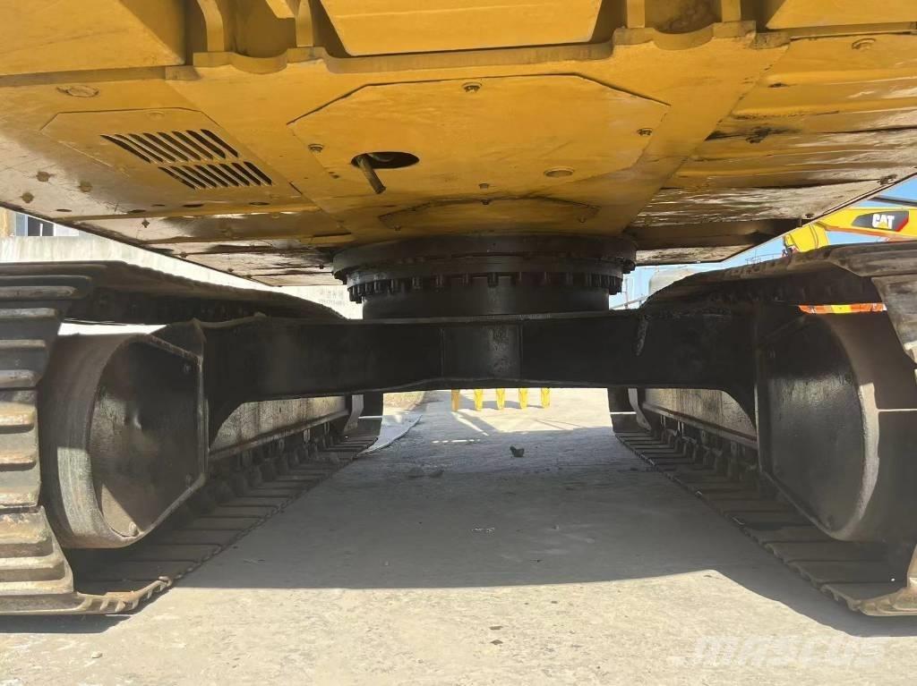 CAT 320 D Bageri gusjeničari