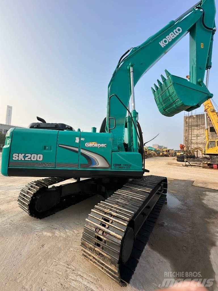 Kobelco SK 200-8 Bageri gusjeničari