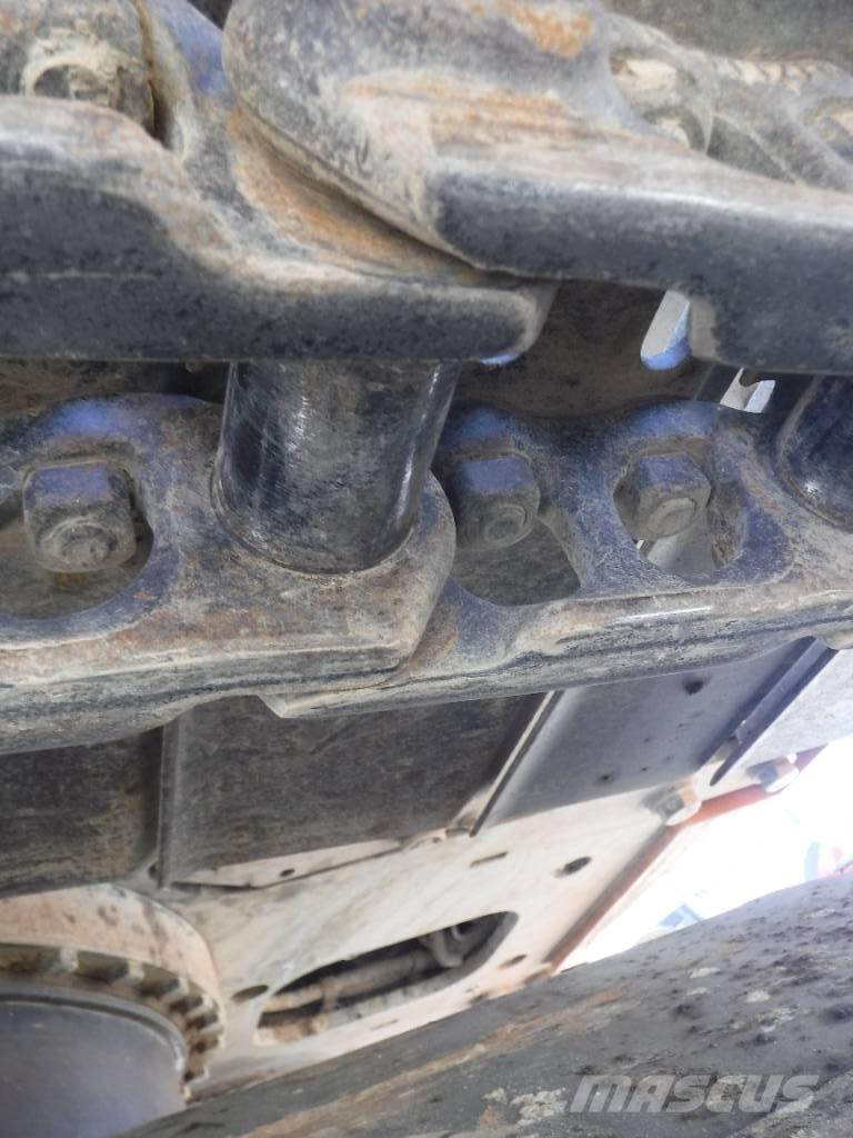 Hitachi ZX 135 US-6 Bageri gusjeničari