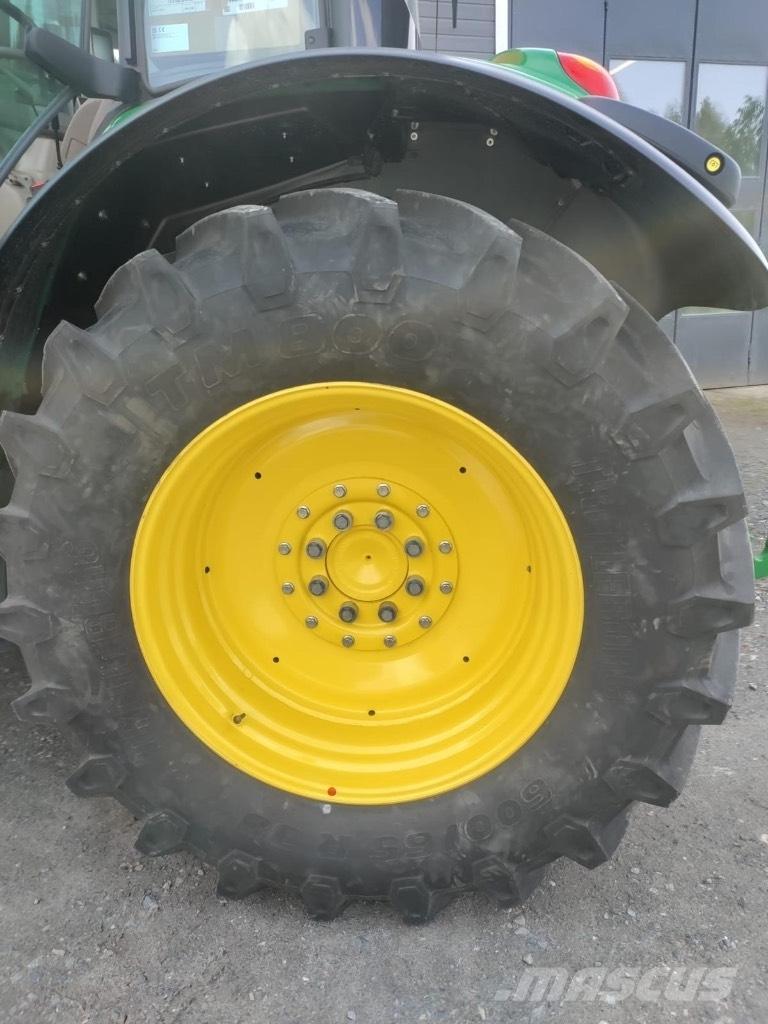 John Deere 6140 M Traktori