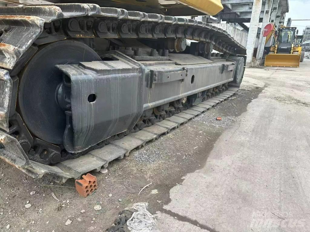 Komatsu PC 450 Bageri gusjeničari