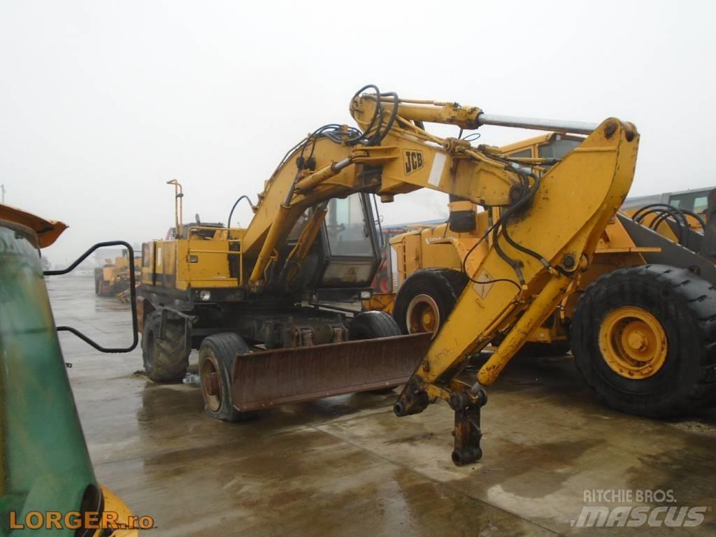 JCB JS 130 W Bageri na kotačima