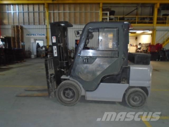 Nissan MYG1F2A30V Teleskopske podizne platforme