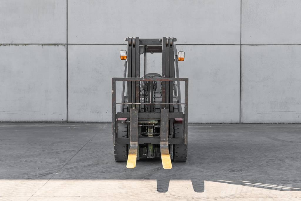 Manitou MI 30 D Dizelski viličari