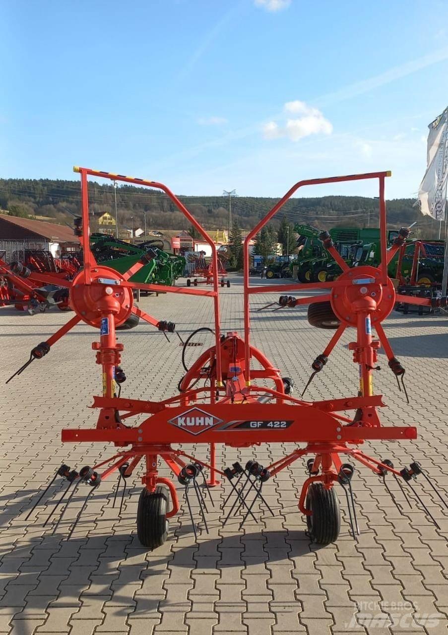 Kuhn GF 422 Okretači i sakupljači sijena