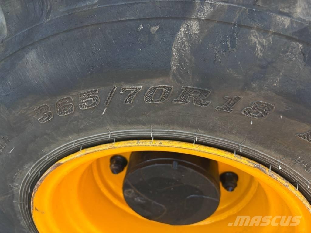 JCB 407 Utovarivači na kotačima