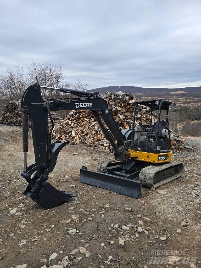DEERE 50G Mini bageri <7t
