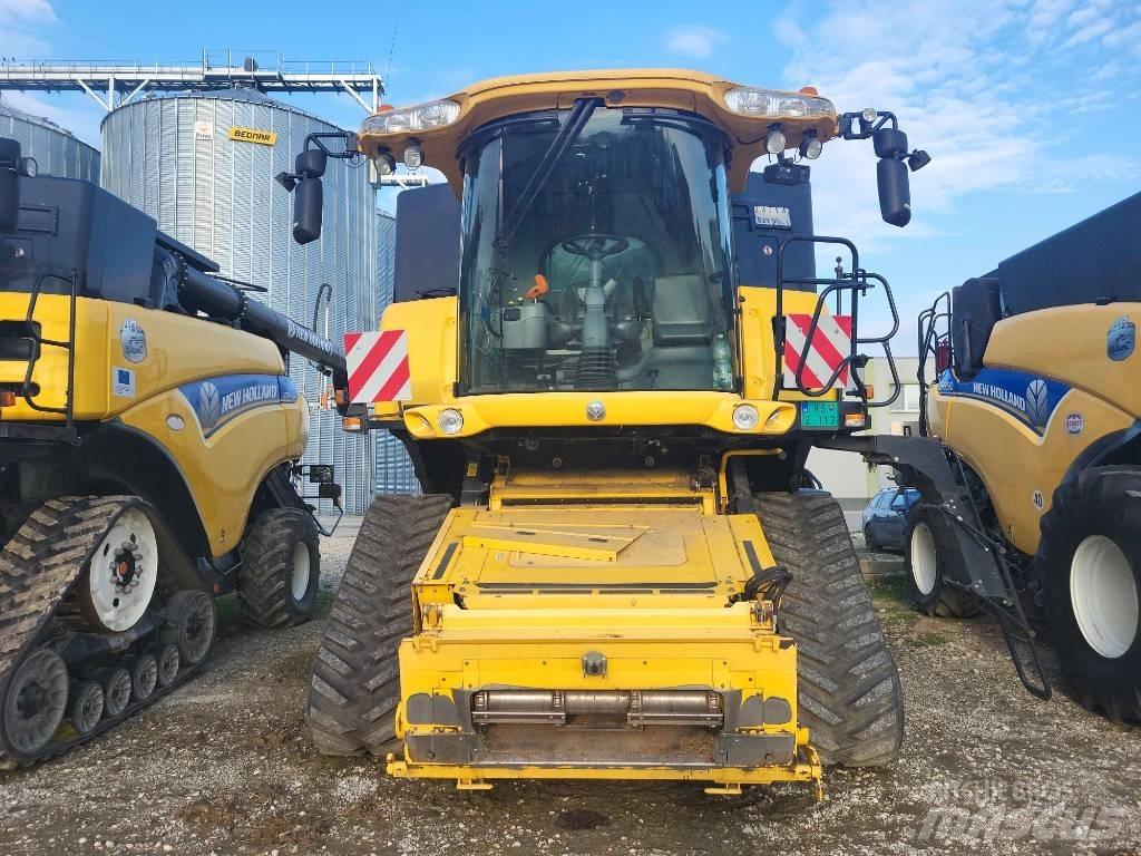 New Holland CR 9090 Kombajni