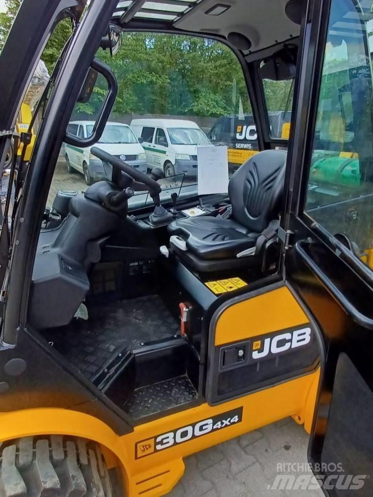 JCB 30-20G Plinski viličari