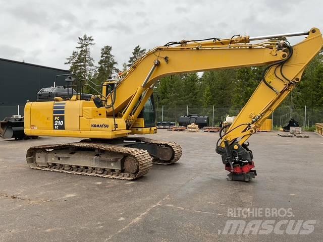 Komatsu PC210 Bageri gusjeničari