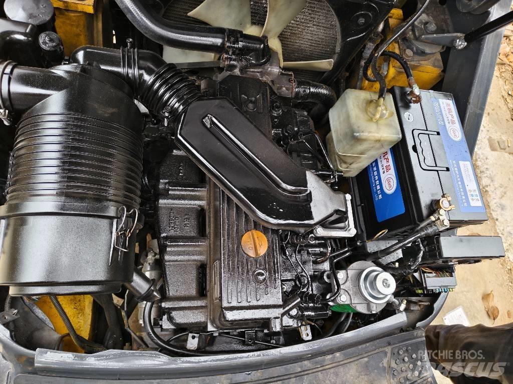 Komatsu FD30 Dizelski viličari