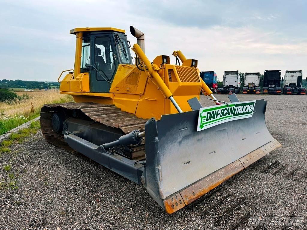 Komatsu D 65 PX-12 Buldožeri gusjeničari