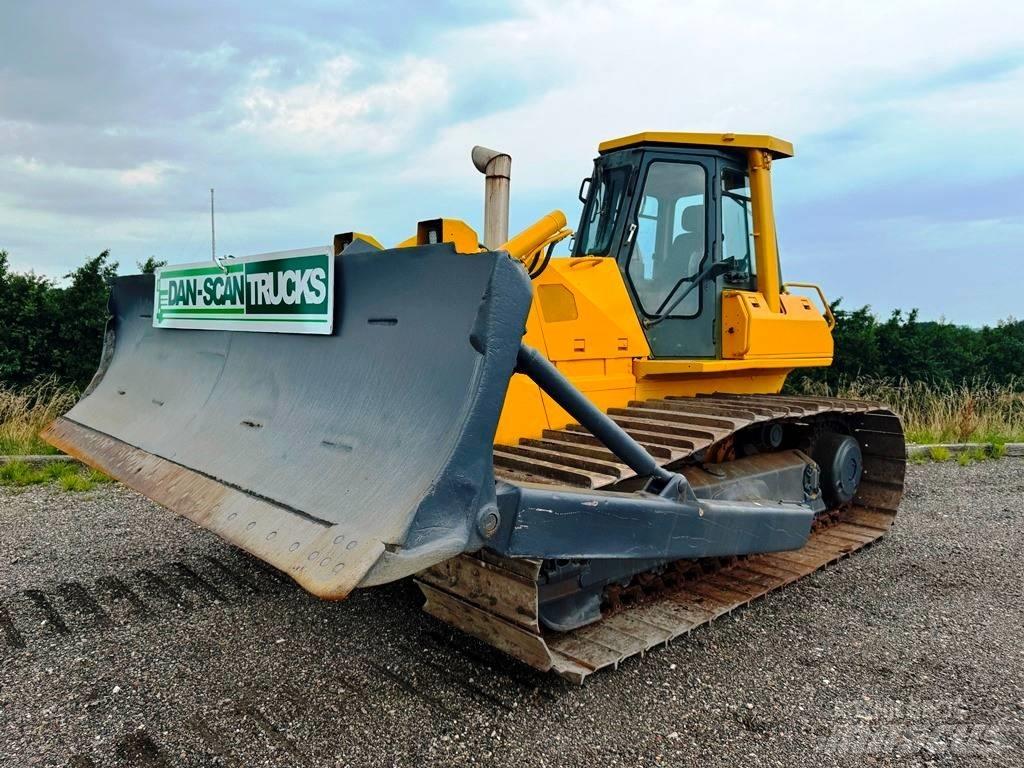 Komatsu D 65 PX-12 Buldožeri gusjeničari