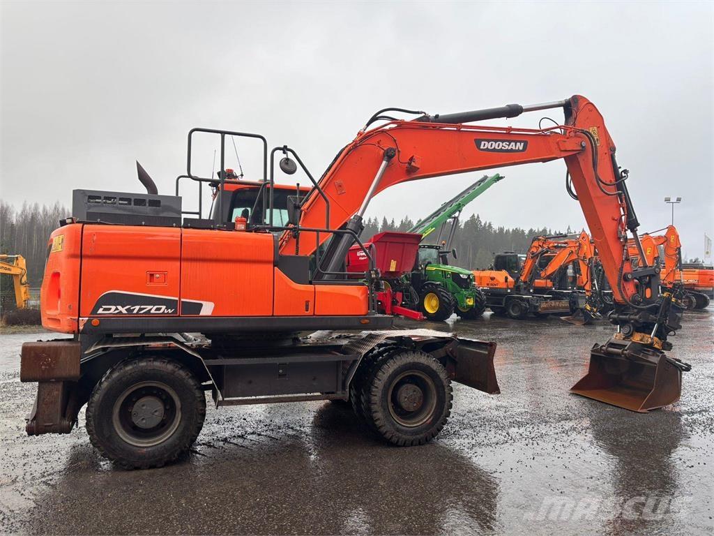 Doosan DX170W-5 Bageri na kotačima