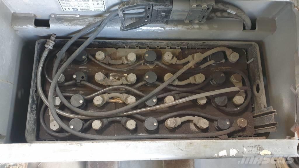 Still EXU-SF 20 Nisko podizni električni viličar sa platformu